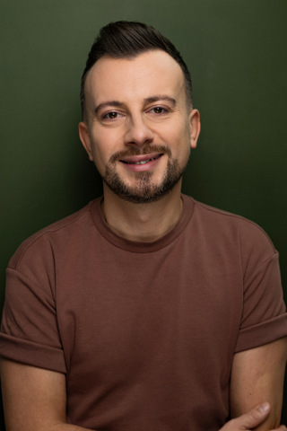Agencja Gudejko: Mariusz Odwarzny