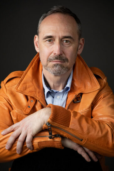 Agencja Gudejko: Jacek Izdebski