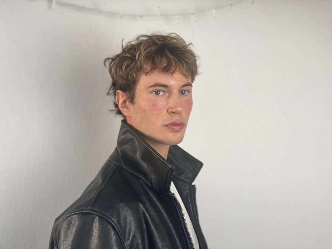 Agencja Gudejko: Oskar Karos